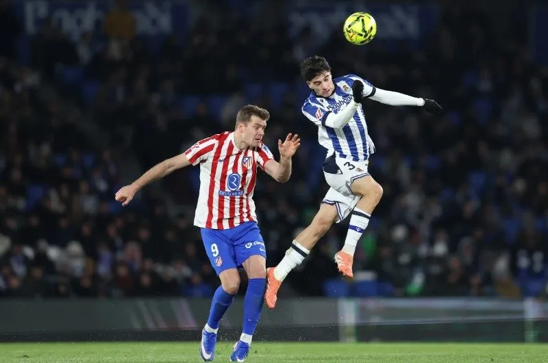 Sociedad gặp khó trước Atletico Madrid